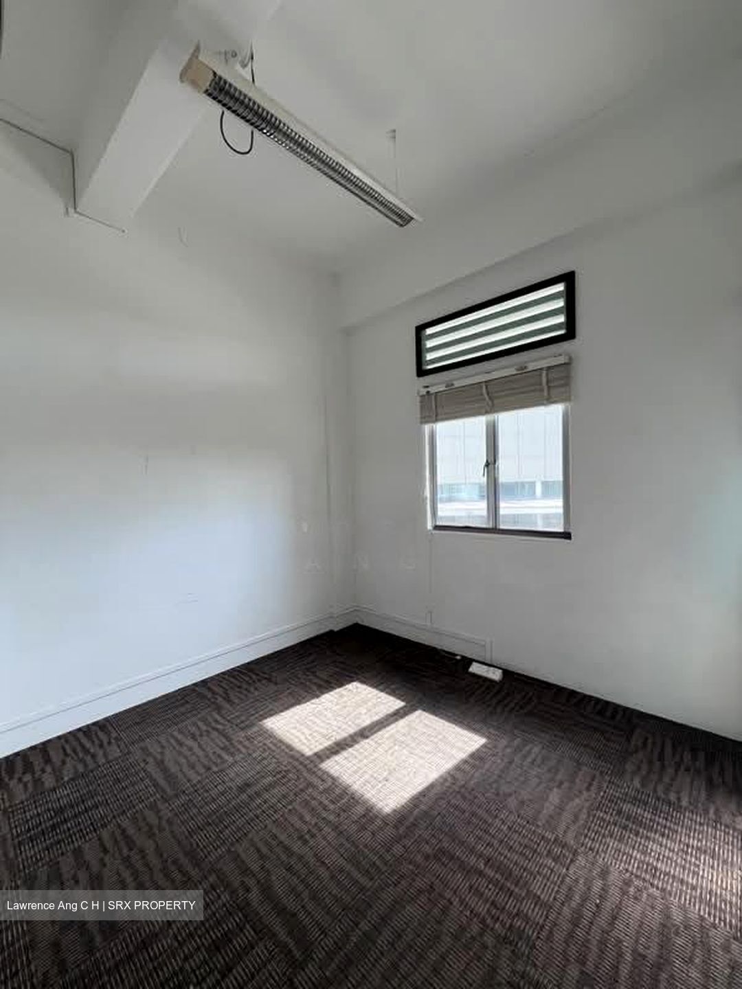 Teo Hong Road (D2), Office #568708231